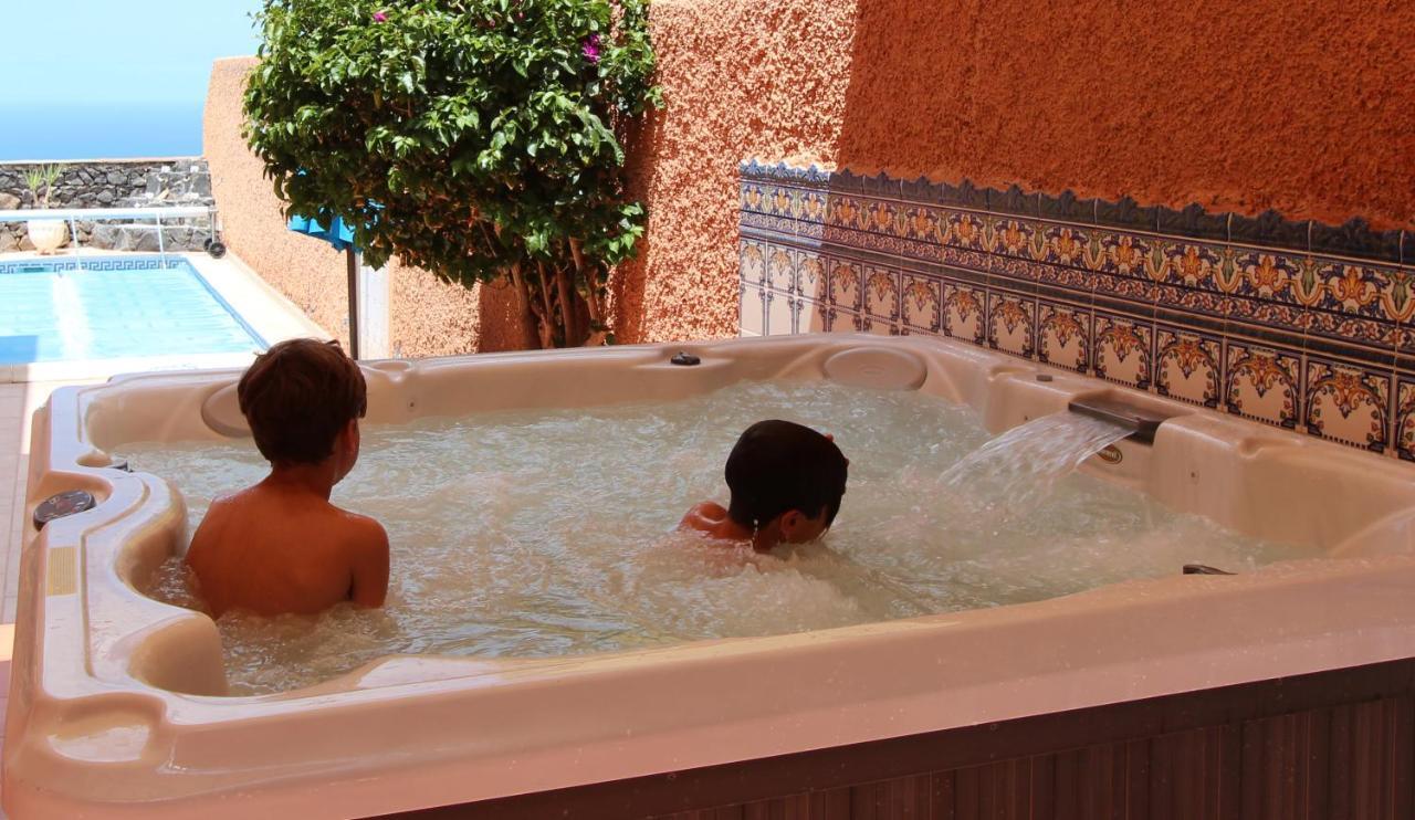 Vivatenerife - Villa With Pool, Jacuzzi And Sea View Chayofa Exterior foto